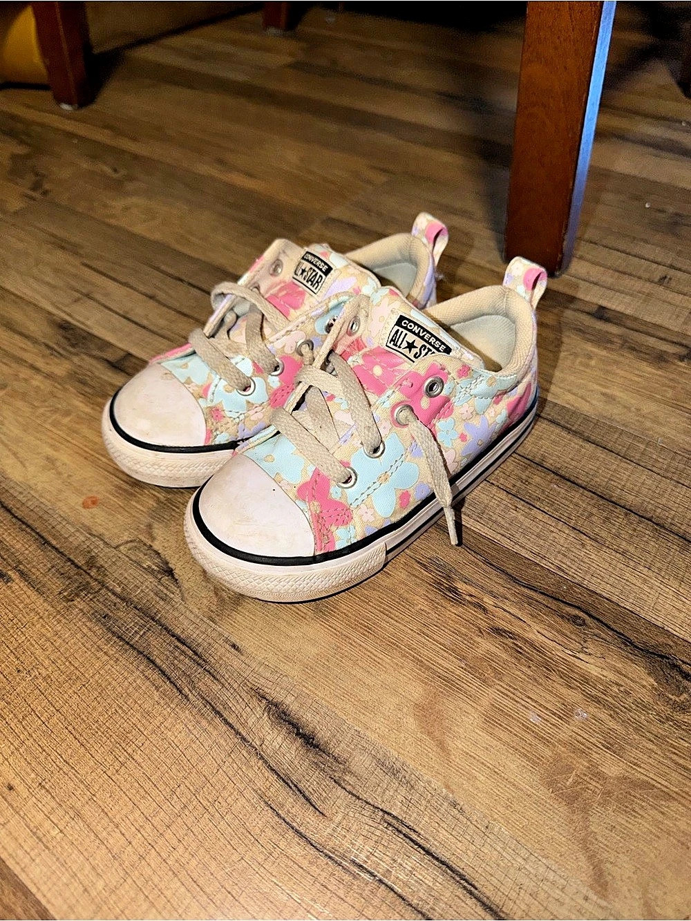 Converse Chuck Taylor All Star Floral Easy-On Low Top Sneakers Pink & Blue
